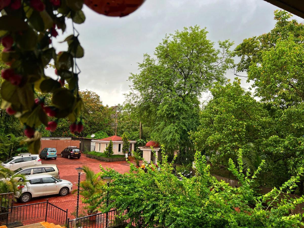 4Bhk Stunning Apartment With Pool 2Bhkx2 Old Goa Bagian luar foto